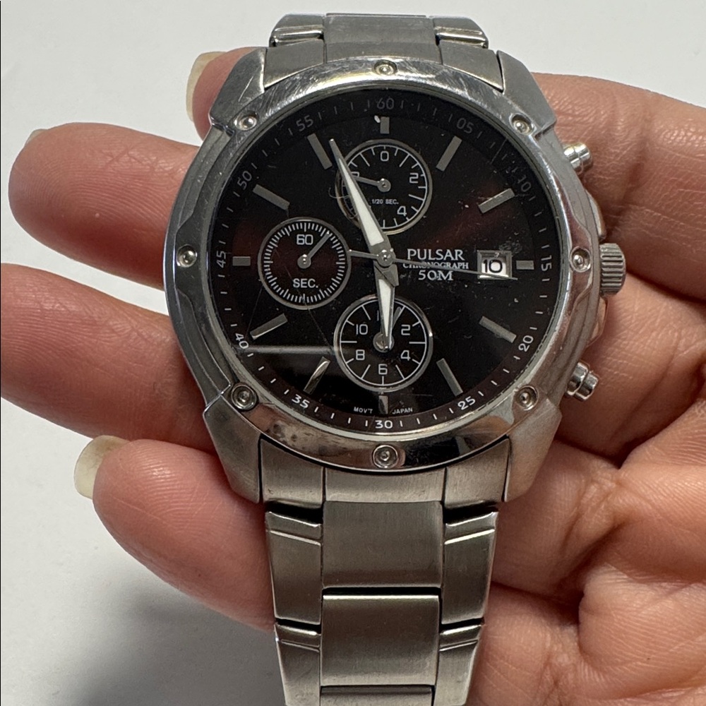 Pulsar Men's Chronograph Watch Silver Some Scratches Requires Battery